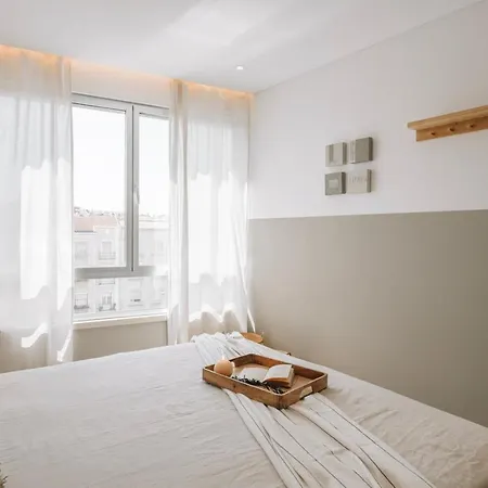 Apartment Montalto - 1 Bedroom And Parking In Alvalade Lissabon