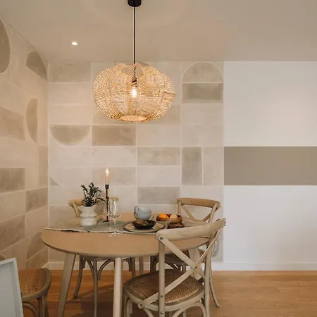 Montalto - 1 Bedroom And Parking In Alvalade *